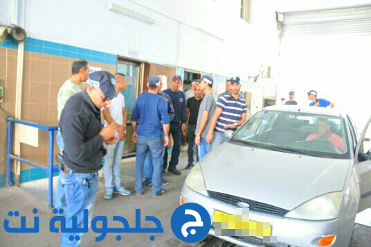 مداهمة معهد ترخيص السيارات في كفر قرع - واعتقال 11 مشتبة